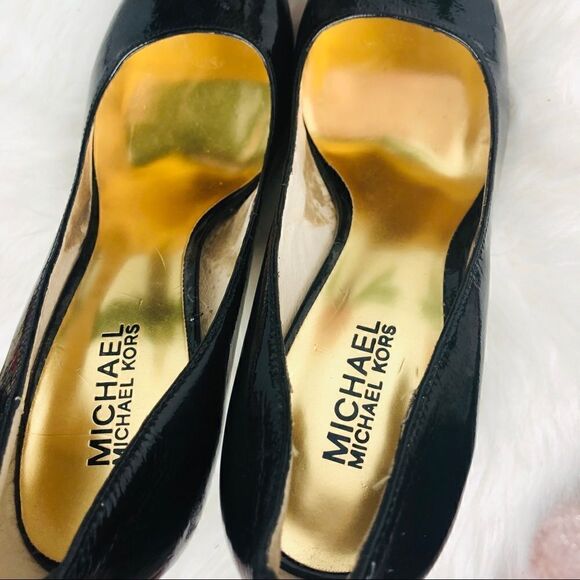 Michael Kors Black high heels Sz. 7M - Picture 5 of 7